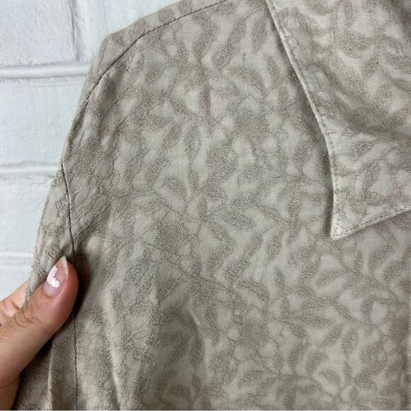 CP Shades Neutral Vine Leaf Embroidered Button Down Long Sleeve Top Size M - Picture 8 of 10